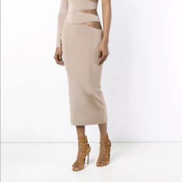 Beautiful Balmain sold out dress XS38 - Picture 4 of 5